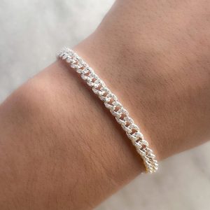Pulsera con piedras de plata